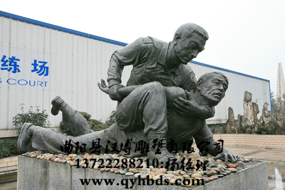 �������