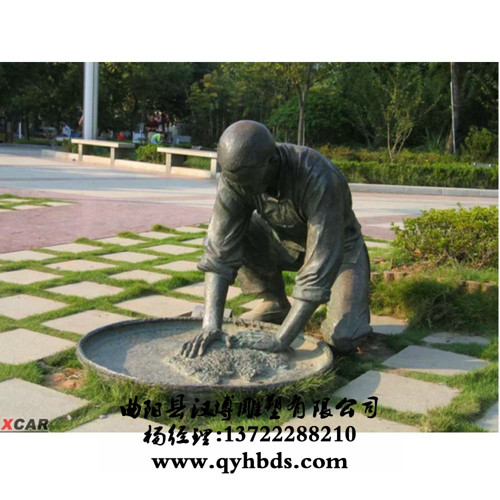 �������