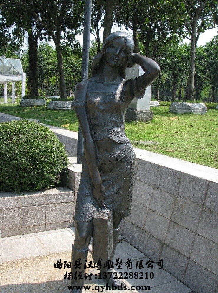 �������