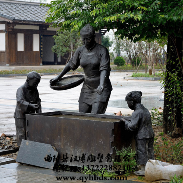 �������